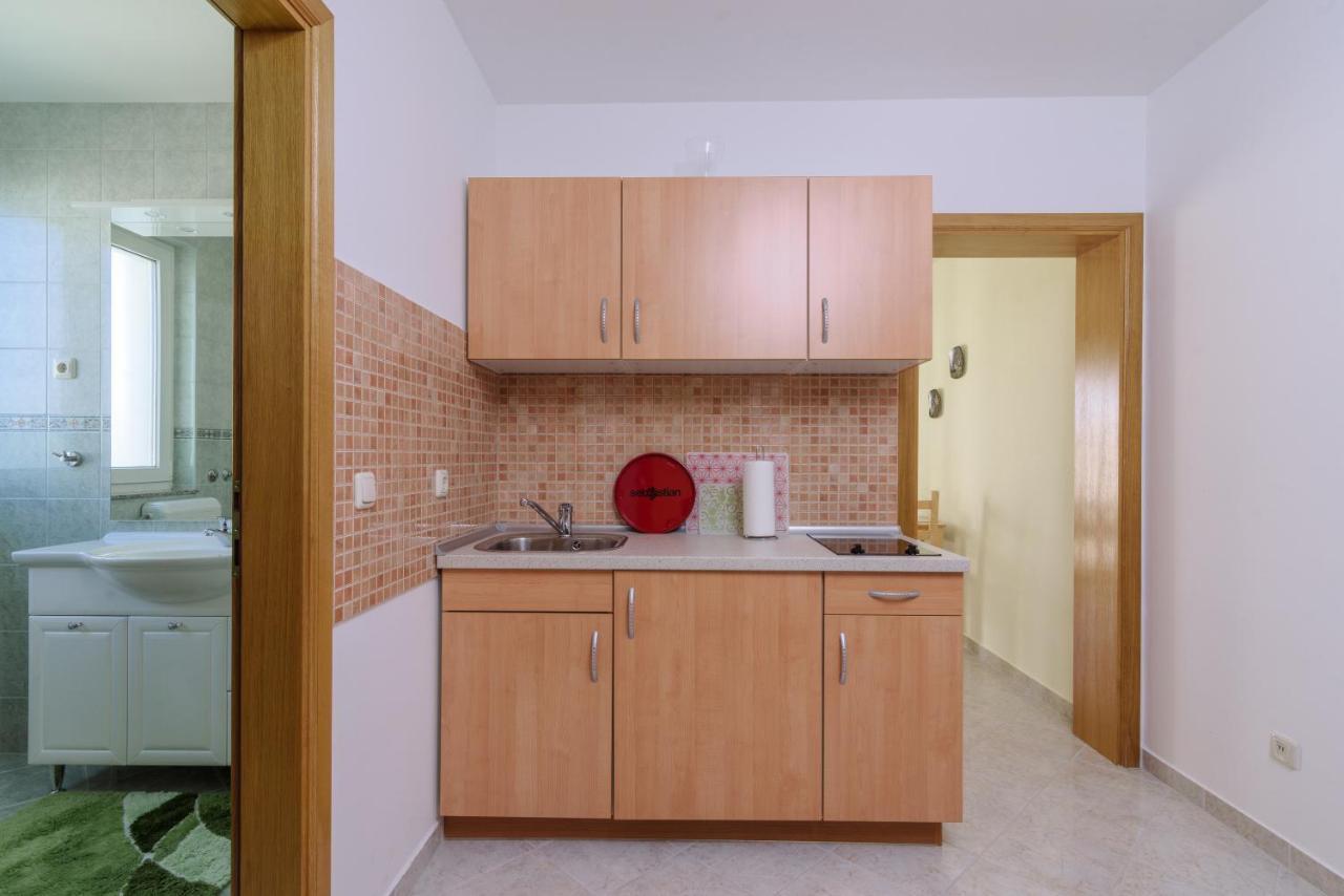 Apartmani Emil Trogir Eksteriør billede