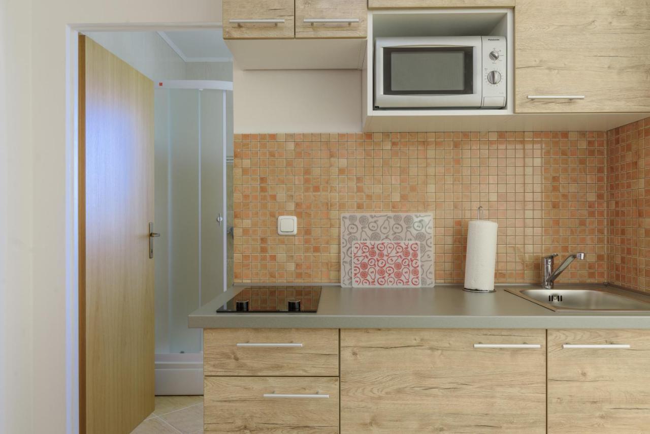 Apartmani Emil Trogir Eksteriør billede