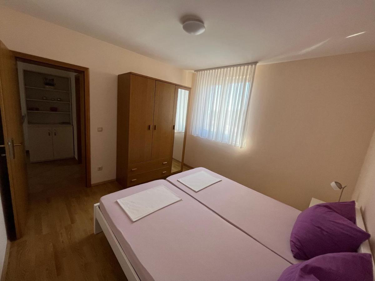 Apartmani Emil Trogir Eksteriør billede