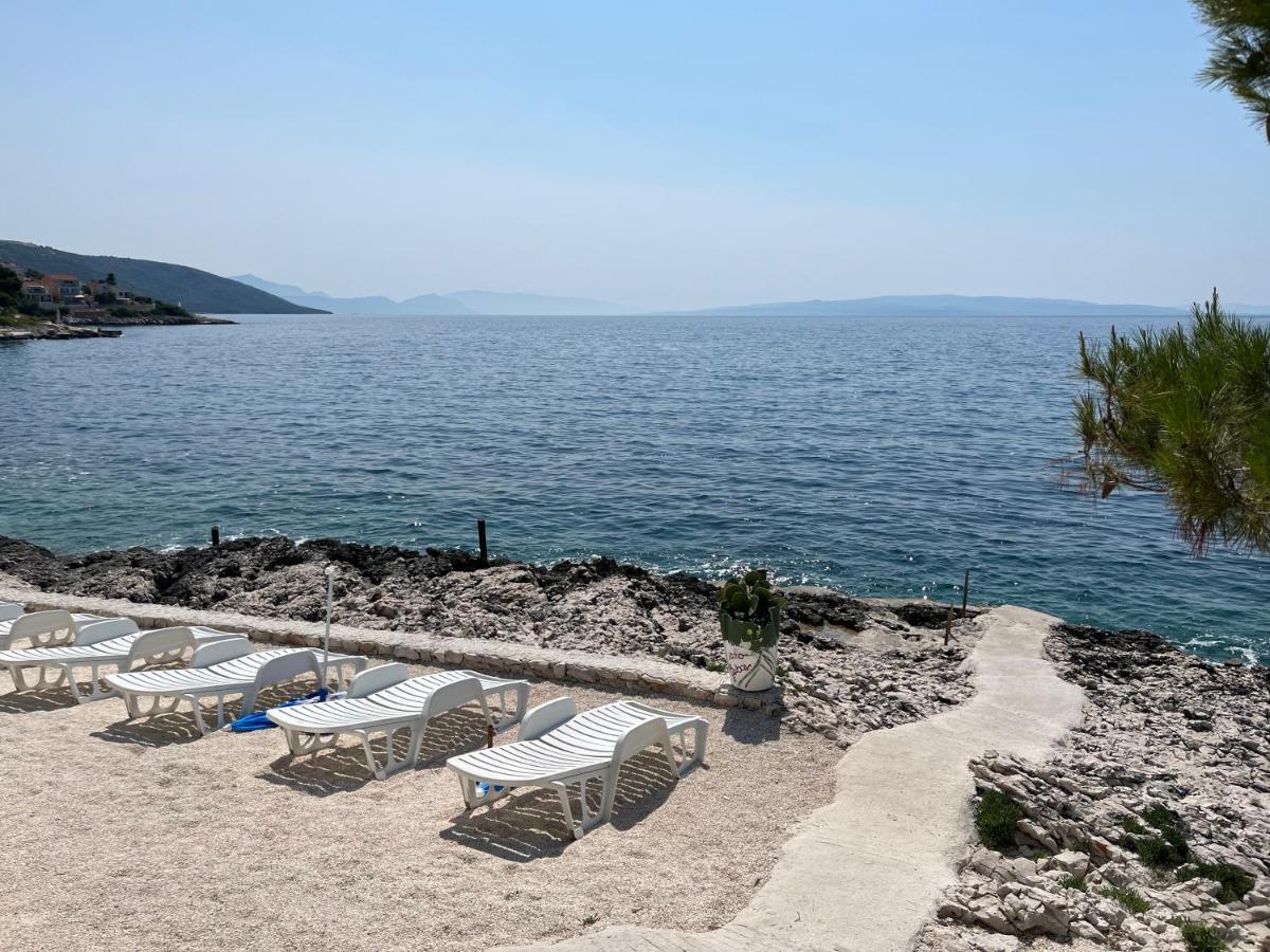 Apartmani Emil Trogir Eksteriør billede